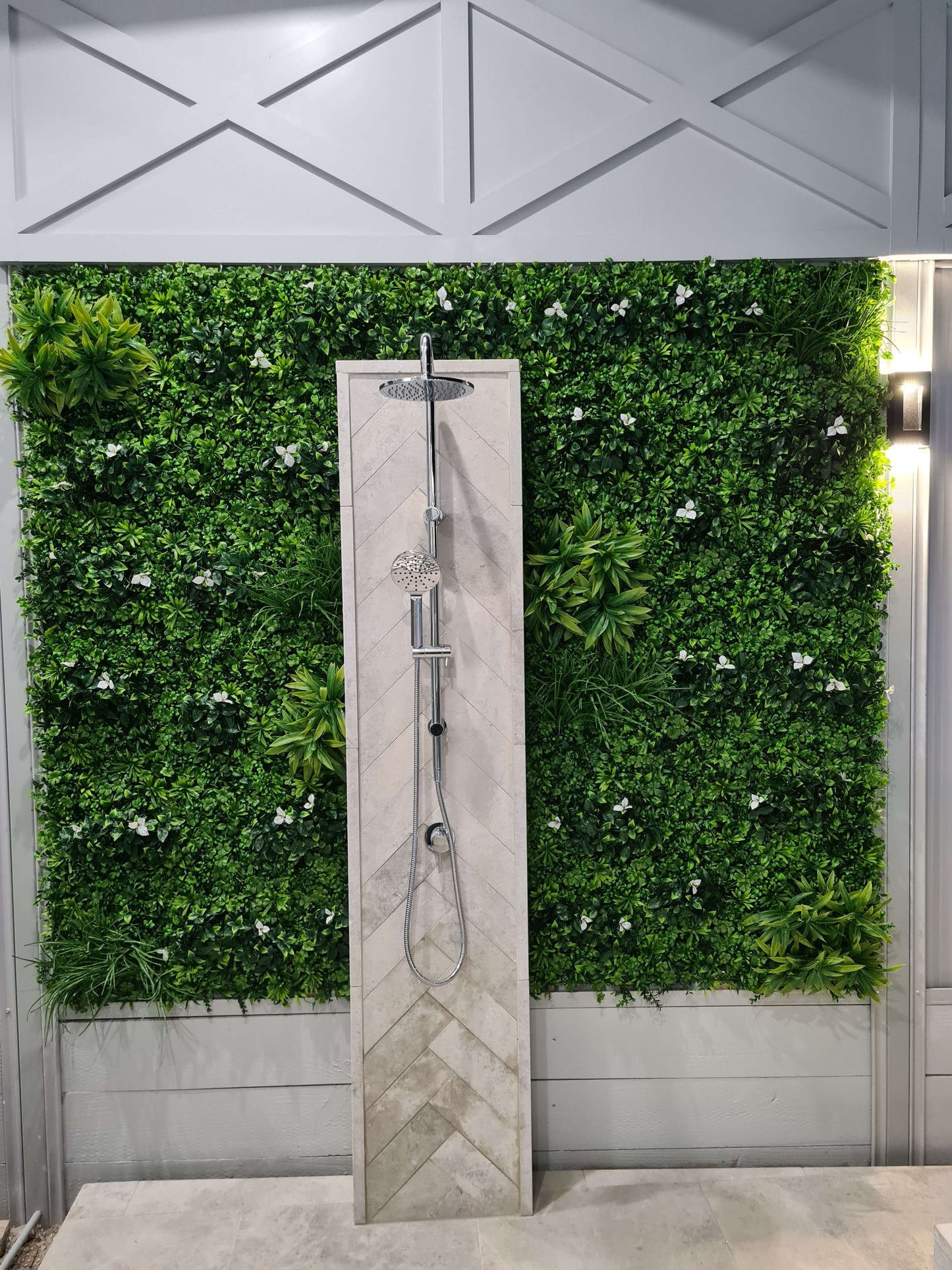 Artificial White Oasis Living Wall Garden 28SQ FT UV Resistant